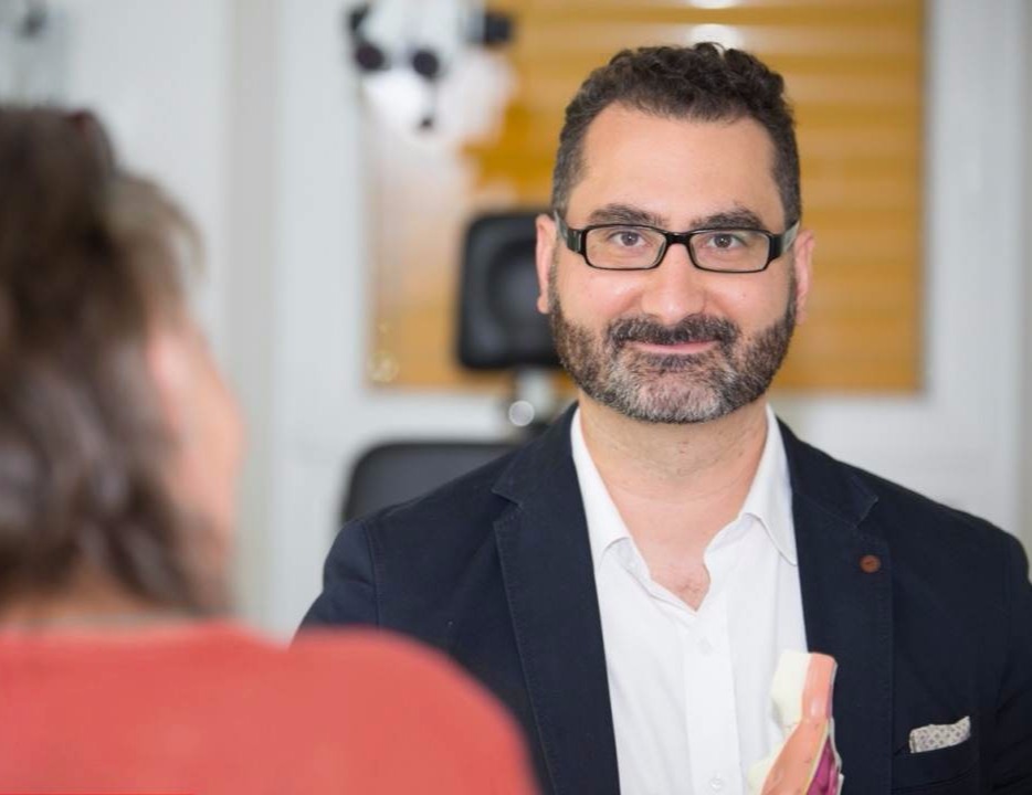 Kosmetische Operationen - Nasenkorrekturen - Rhinoplastik