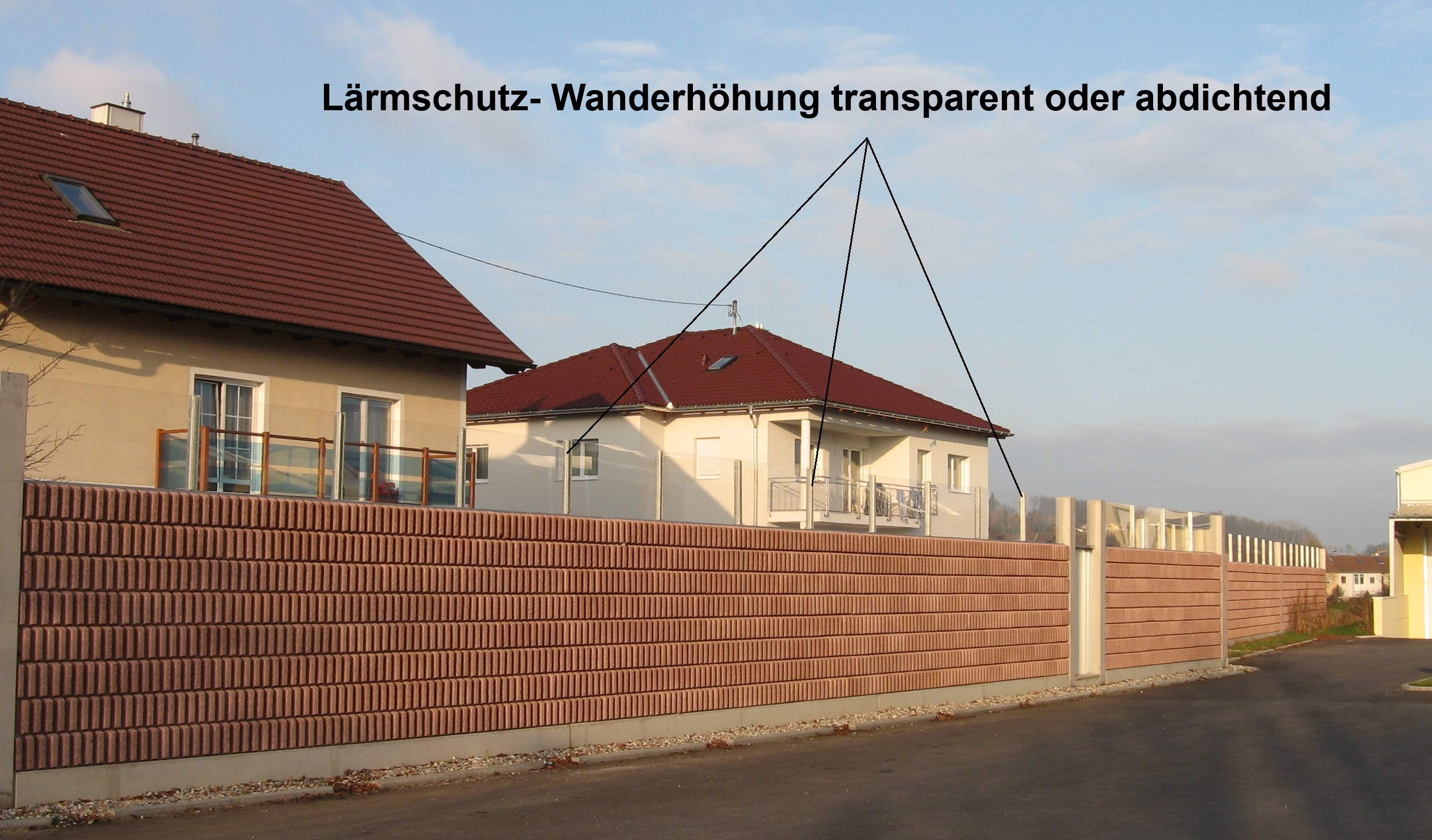 Bild Lärmschutzwand mit Erhöhung